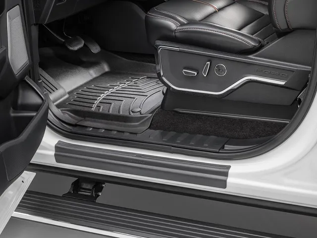 weathertech-sillprotector-door-sill-protector-for-dodge-ram-1500-st014k1-4-door- image 1