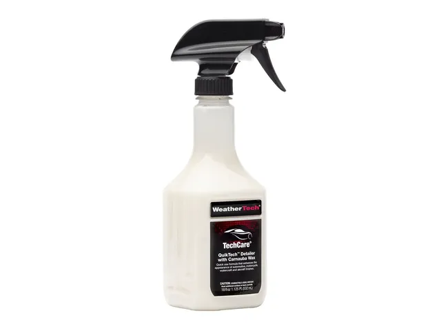 weathertech-techcare-quiktech-detailer-with-carnauba-wax-18-oz image 1