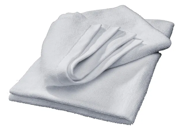 weathertech-techcare-microfiber-finishing-cloth-quick-detailer-2-pack-16-x-24 image 1