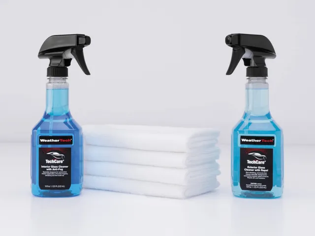 weathertech-techcare-premium-glass-care-kit image 1