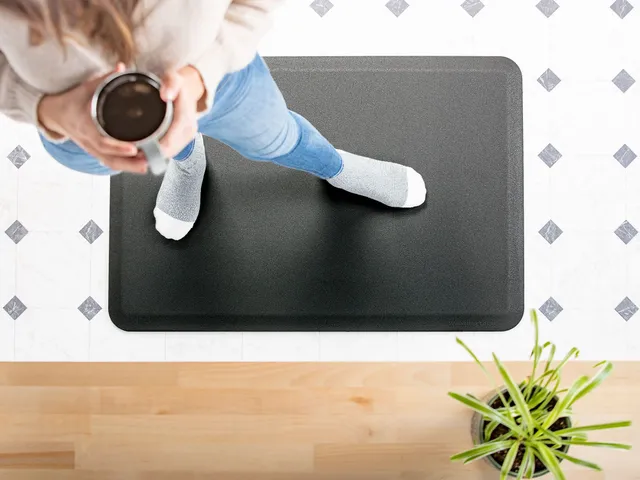 weathertech-comfortmat-anti-fatigue-mat-24-x-36-inches-stone-pattern-black image 1