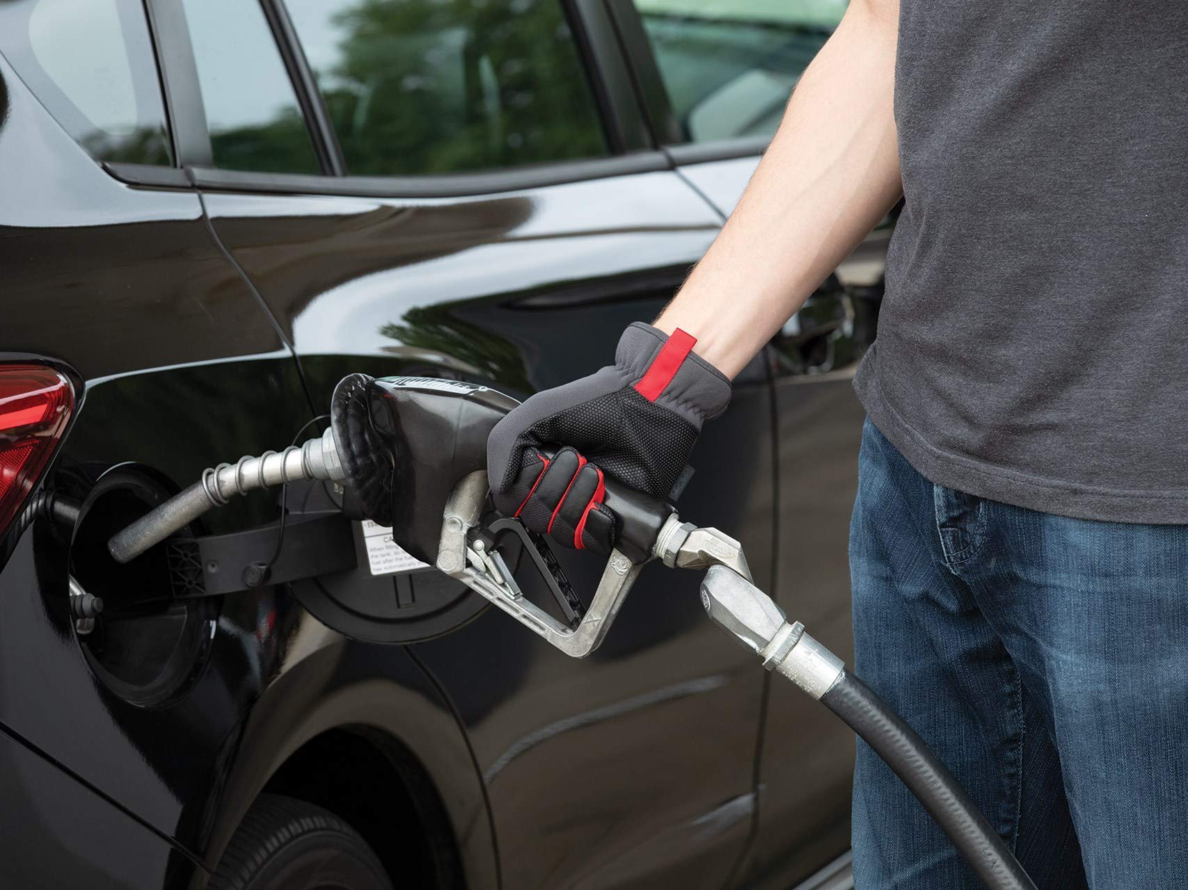 weathertech-fuelglove-men-s-large-fastfit-slip-on-fuel-pump-gloves-with-armortex image 2