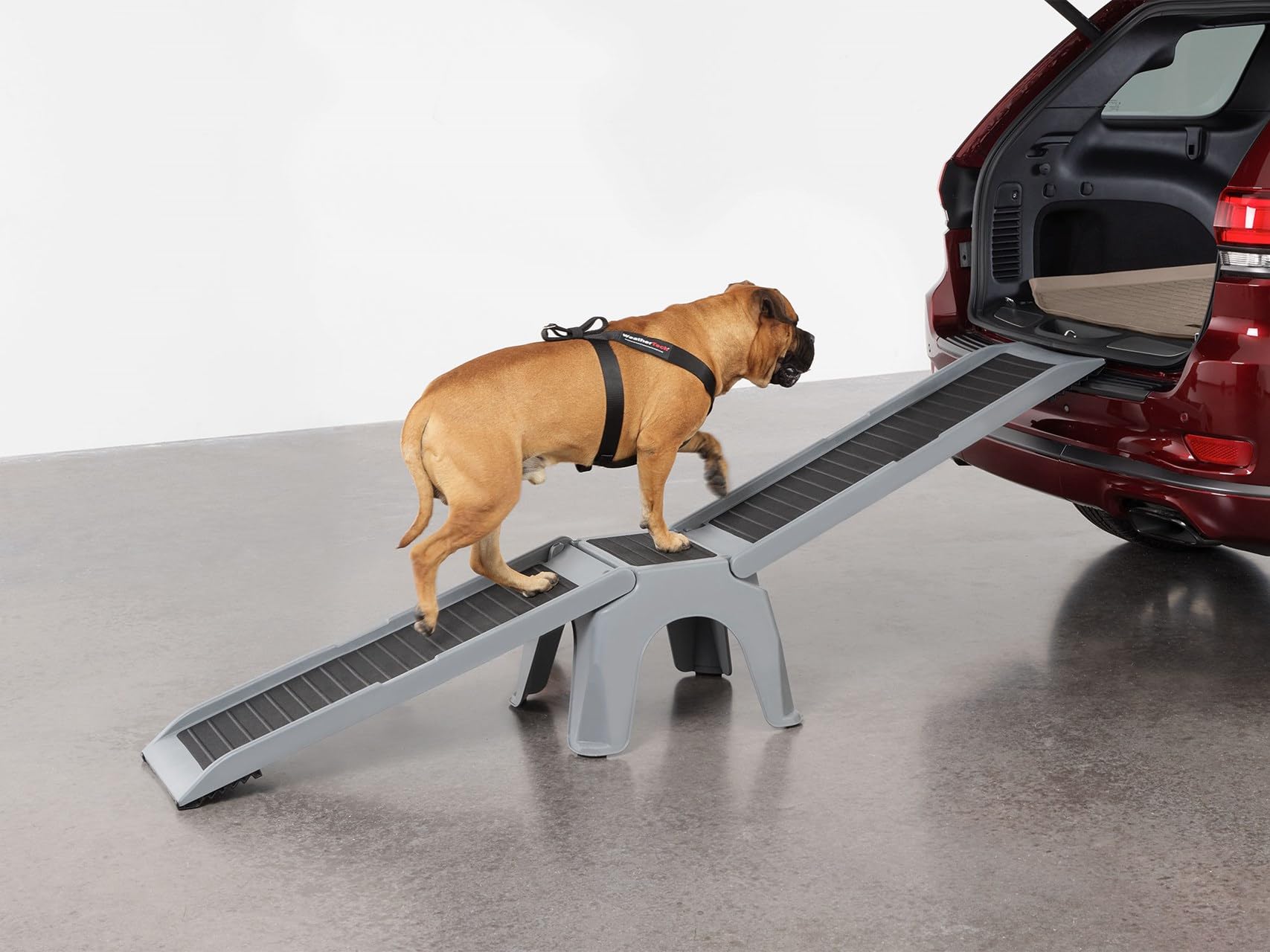weathertech-easyramp-non-slip-dog-ramp-for-cars-trucks-suvs-supports-up-to-300-l image 7