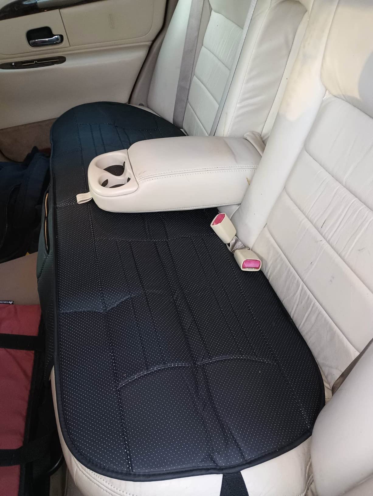 Protects my seats