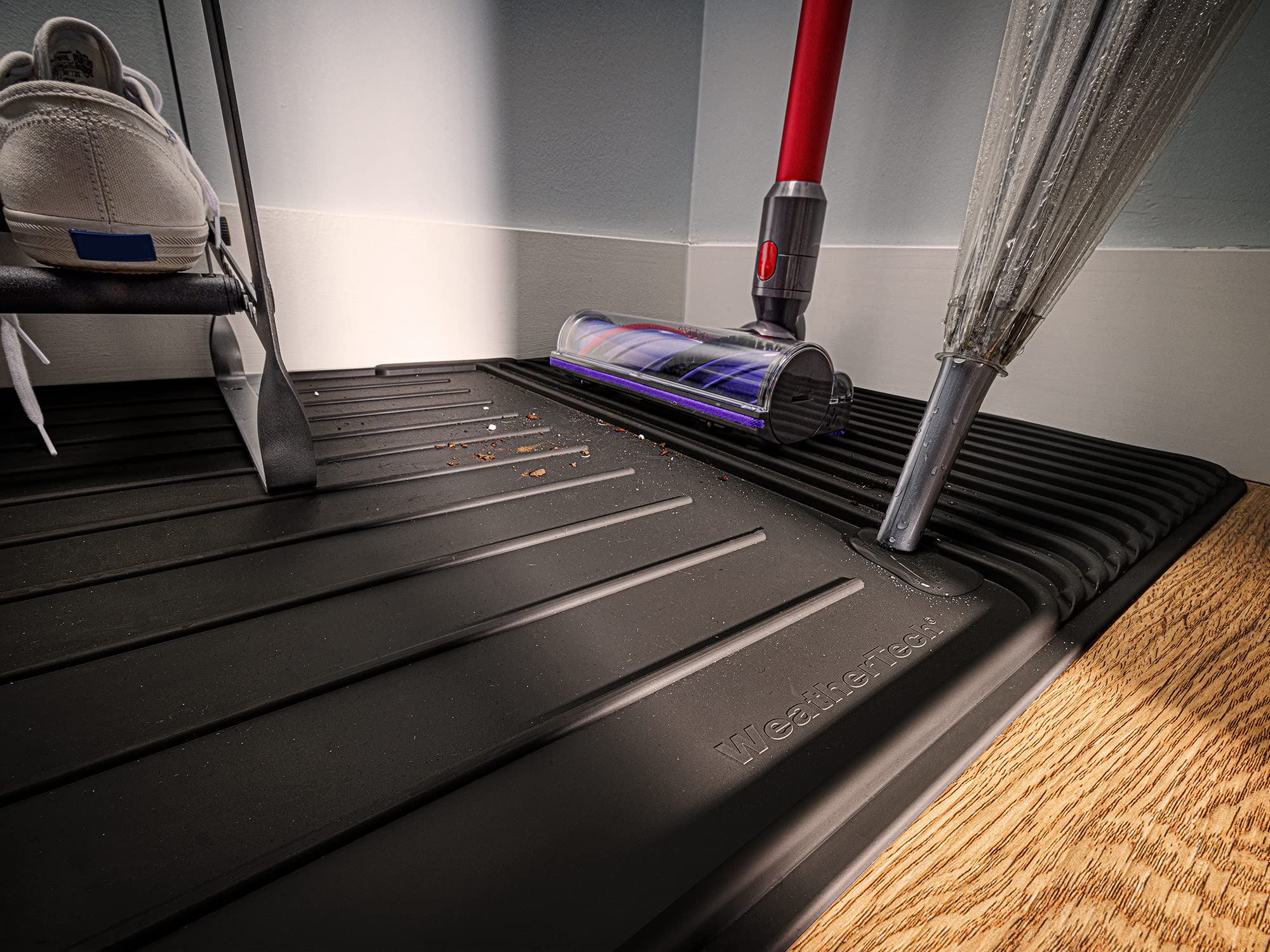 weathertech-closetmat-55-x-22-trimmable-floor-protection-mat-in-black image 4