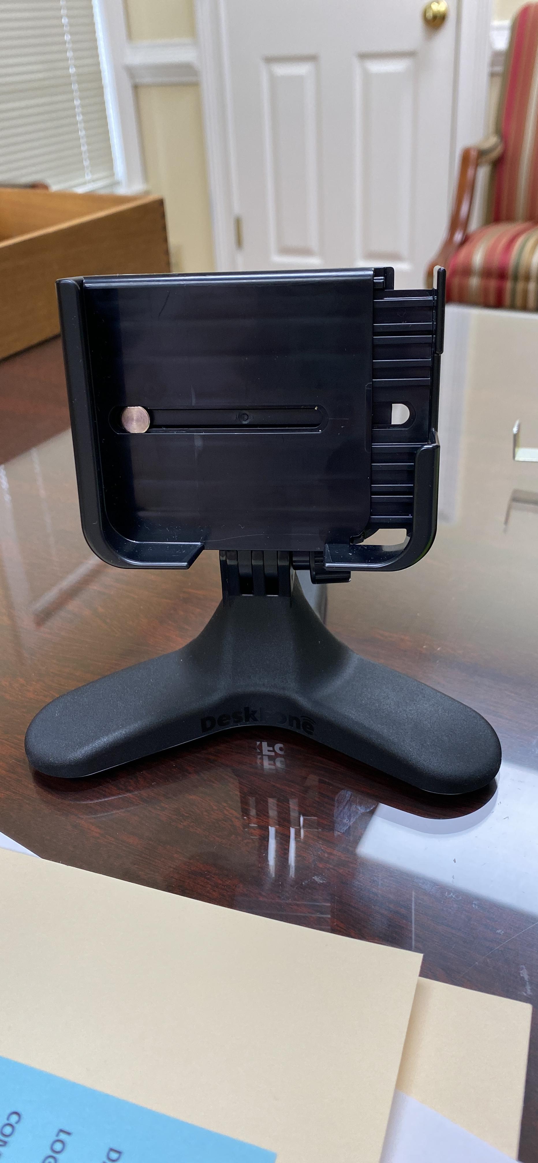Solid holder