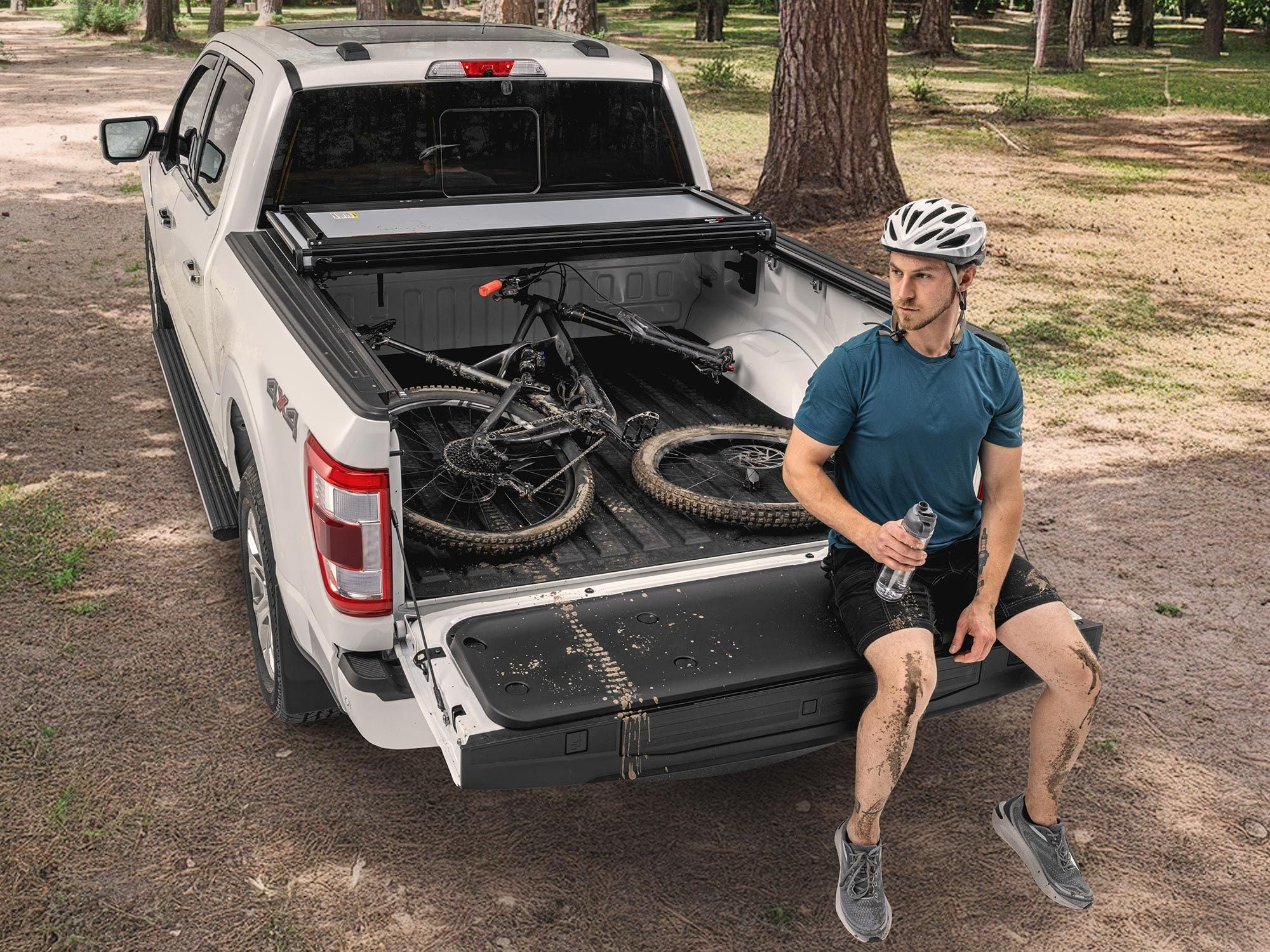weathertech-tailgate-cushion-for-ford-f-150-raptor-f-150-lightning-f-150 image 5
