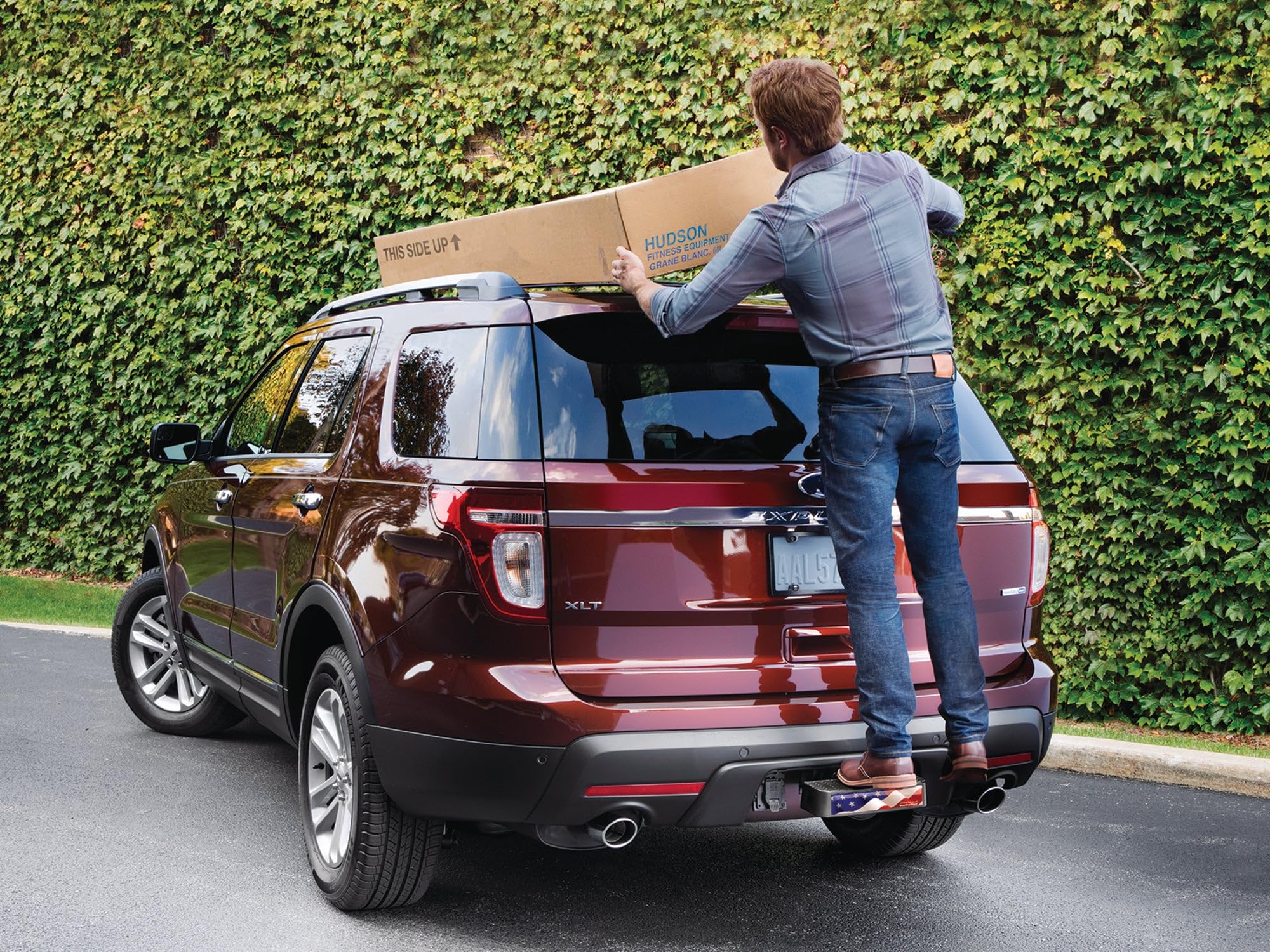 weathertech-bumpstep-usa-hitch-mounted-step-bumper-protector-with-stainless-stee image 3